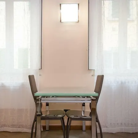 Casa Vacanza Gretel 2 *