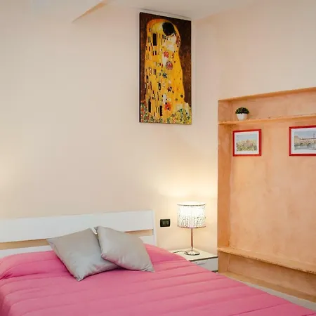 Apartament Casa Vacanza Gretel 2 Florencja